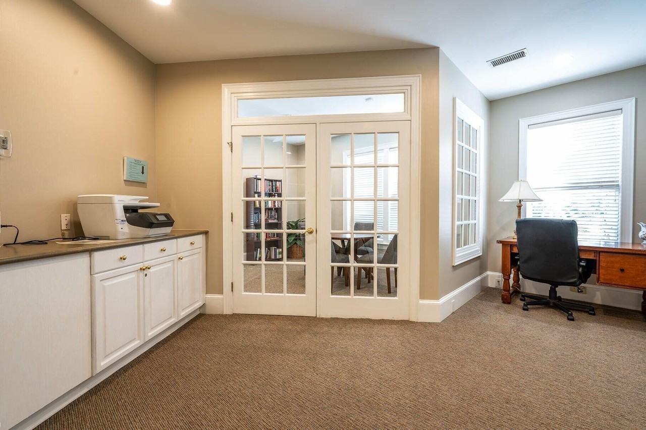 1714 Chatelain Way - Photo 7 of 17