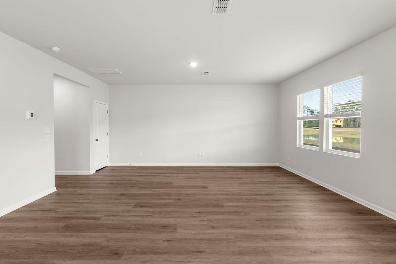 773 Meadowbrook Ln - Photo 6 of 33