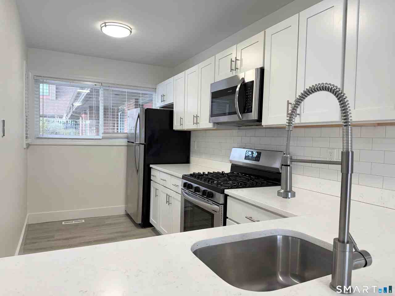 40 Montoya Dr #40 - Photo 2 of 12