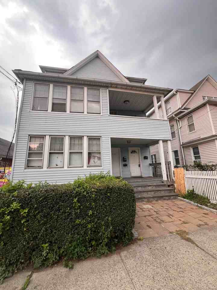 2125 E Main St #1stFL