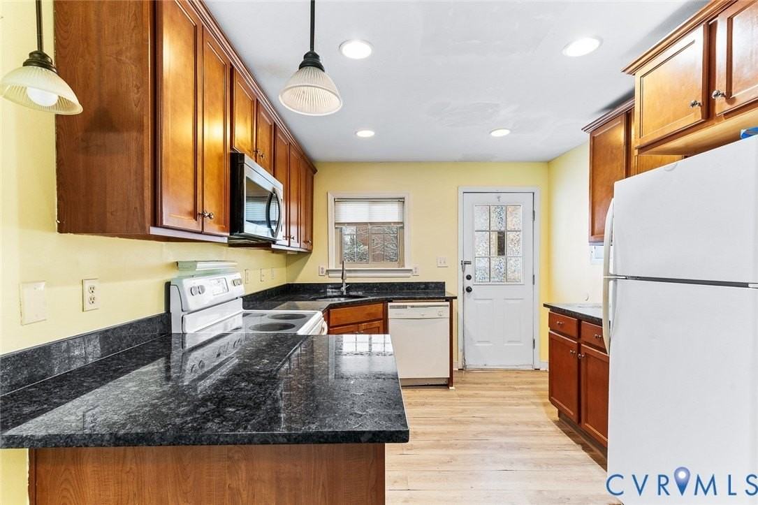 511 S Harrison St Apt A #A - Photo 5 of 11