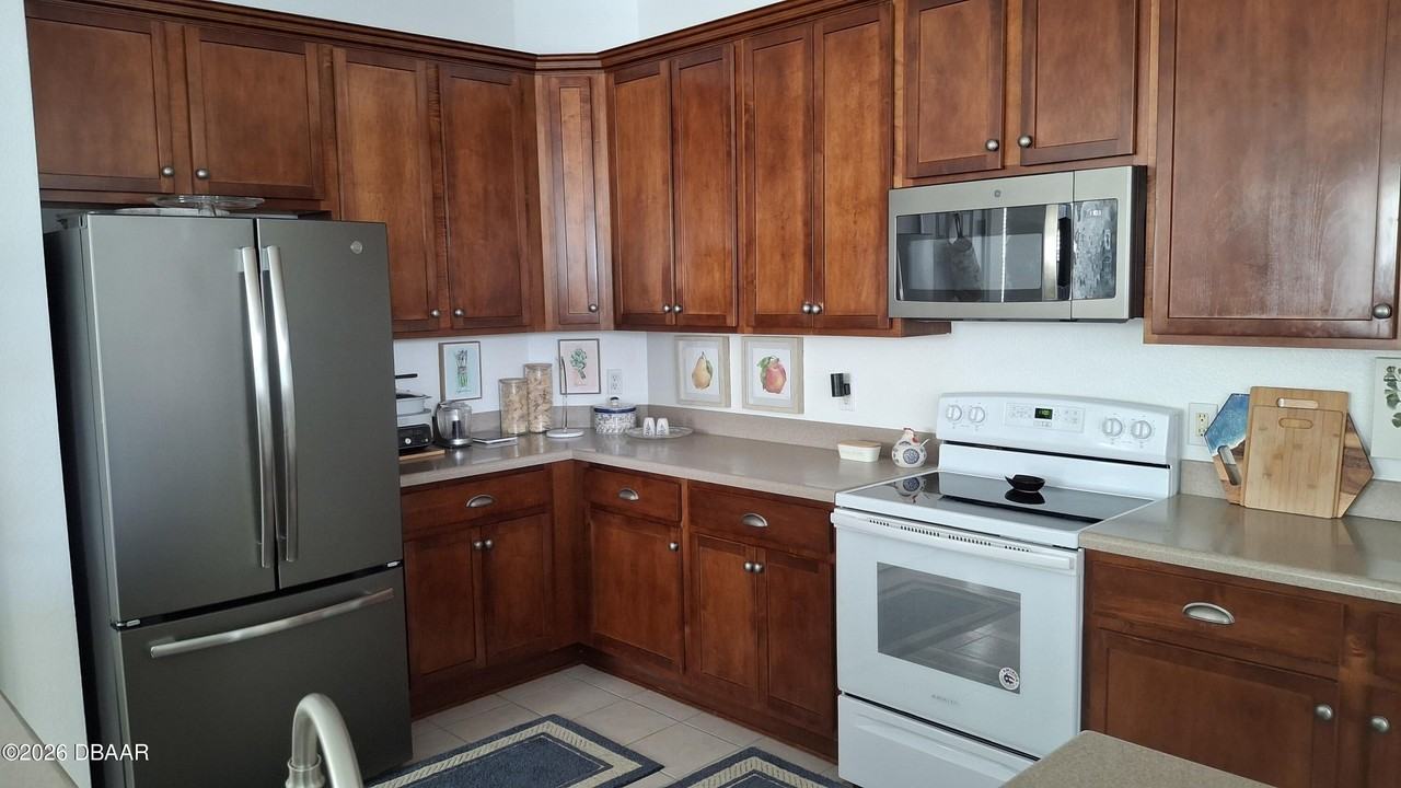 113 Hagge Dr - Photo 3 of 22