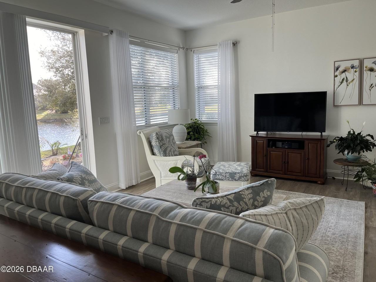 113 Hagge Dr - Photo 5 of 22