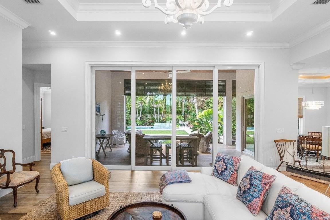 135 Dixie Blvd - Photo 6 of 50