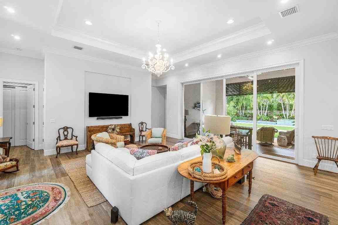 135 Dixie Blvd - Photo 7 of 50