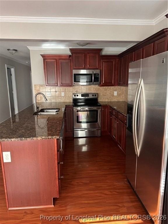 123 Person St - Photo 3 of 15