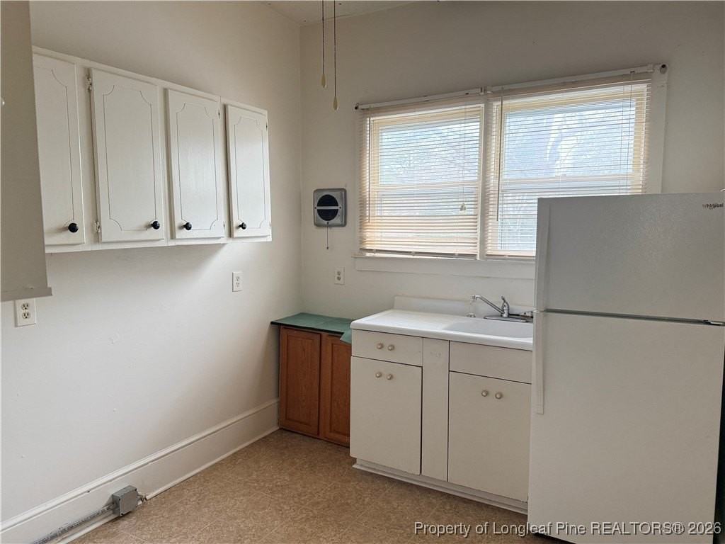 1201 Clark St - Photo 4 of 9