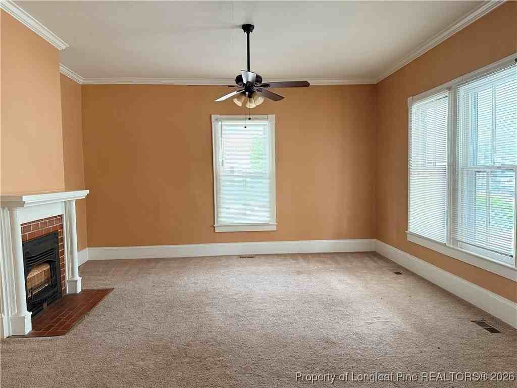 300 Highland Ave - Photo 3 of 14