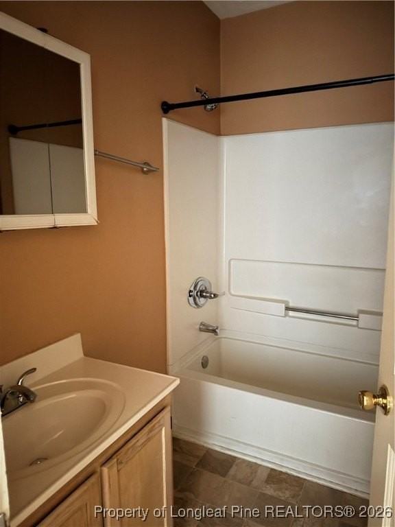 300 Highland Ave - Photo 7 of 14