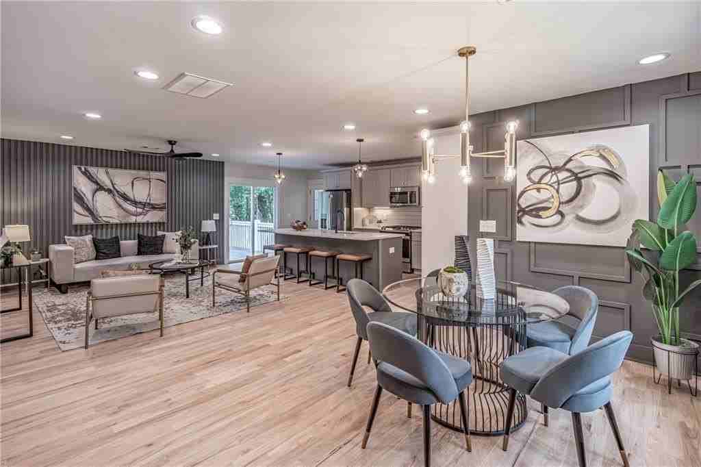 605 Blake Ave Se - Photo 2 of 25