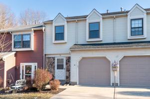 featured image of 30 Knoll Ct