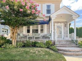 featured image of 8310 Ventnor Ave