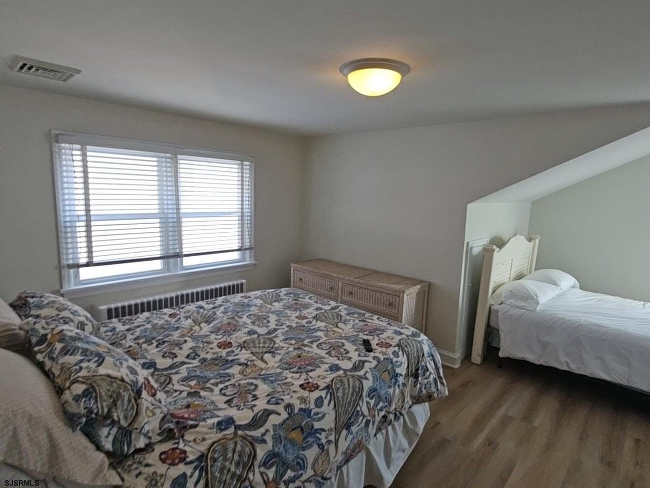 107 S Dover Ave - Photo 6 of 44