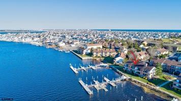 featured image of 12 Genoa Ct