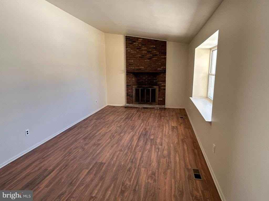 60 Stonegate Dr - Photo 4 of 13