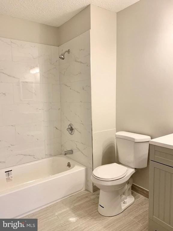 27 Franklin Pl - Photo 3 of 13