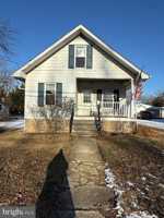 featured image of 19 Oakland Ave