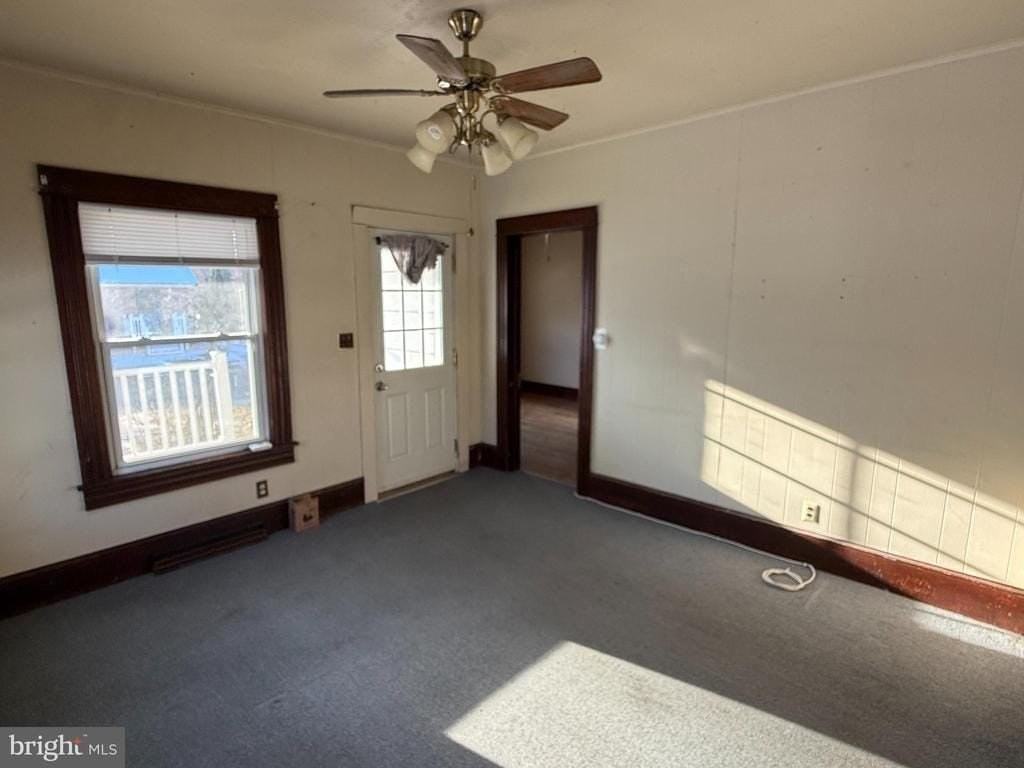 19 Oakland Ave - Photo 3 of 26