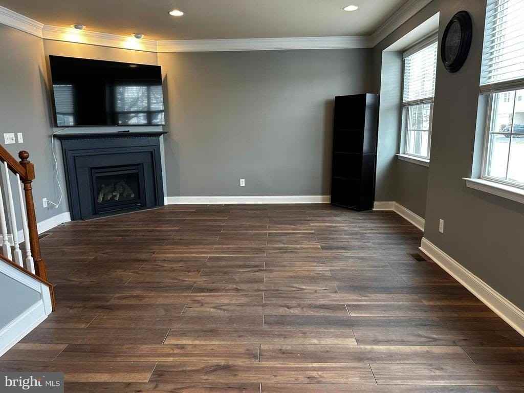 2732 Shelburne Rd #142W - Photo 7 of 29