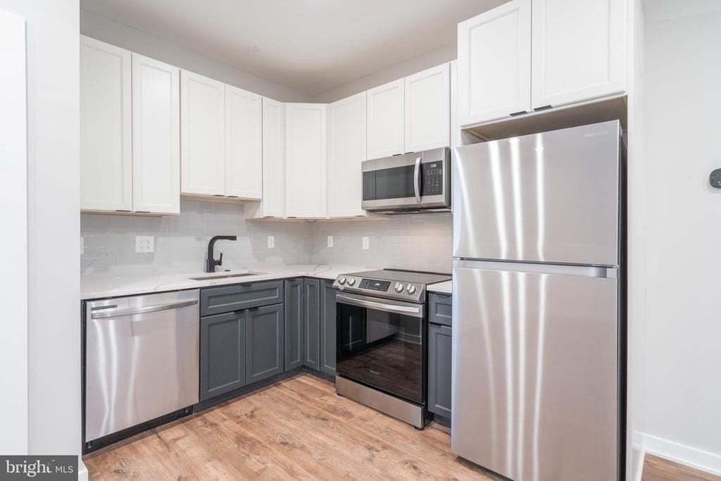 435 N 35th St #A - Photo 6 of 27