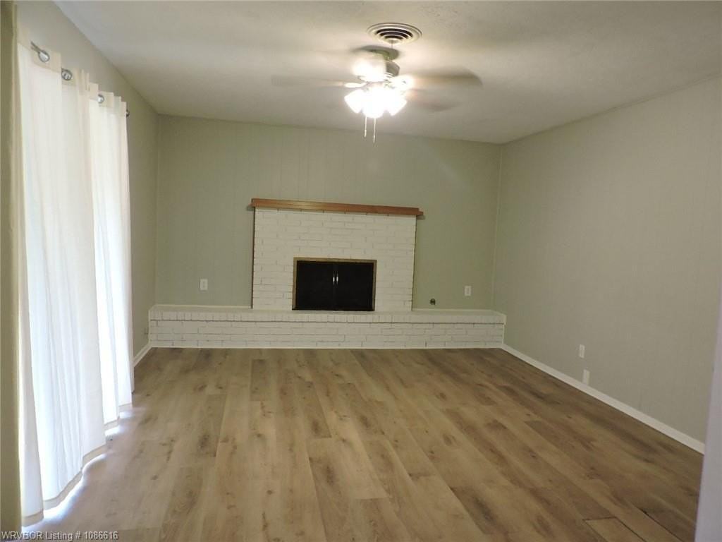 200 S 21st Ter - Photo 6 of 17