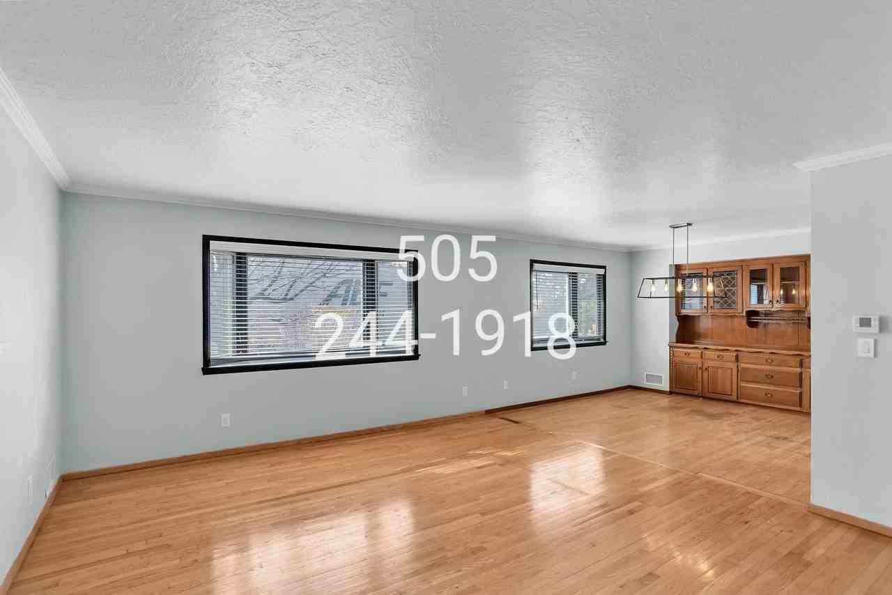 12209 Eastridge Dr Ne - Photo 5 of 50