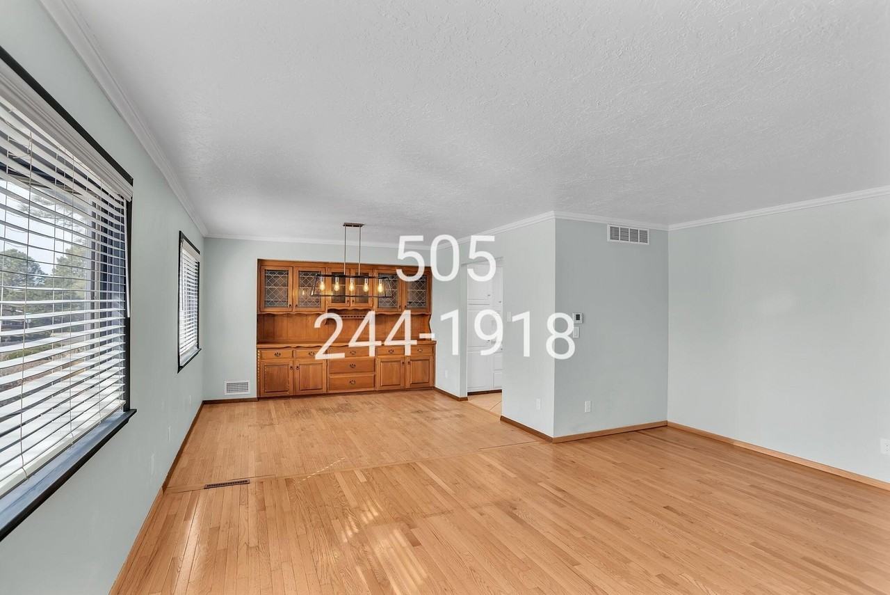 12209 Eastridge Dr Ne - Photo 6 of 50