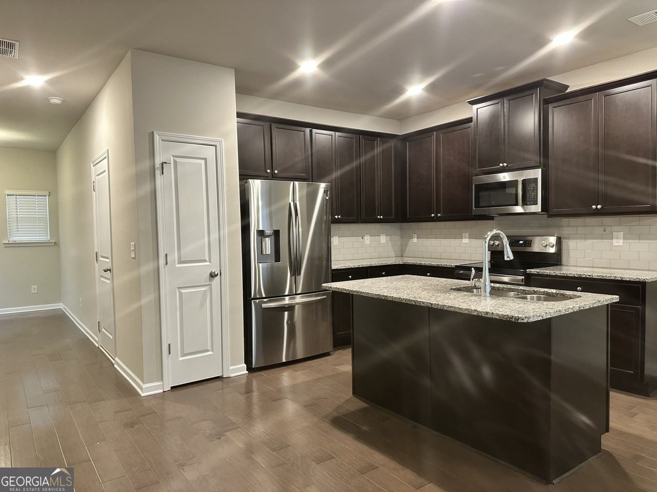 7062 Mimosa Blf - Photo 4 of 23