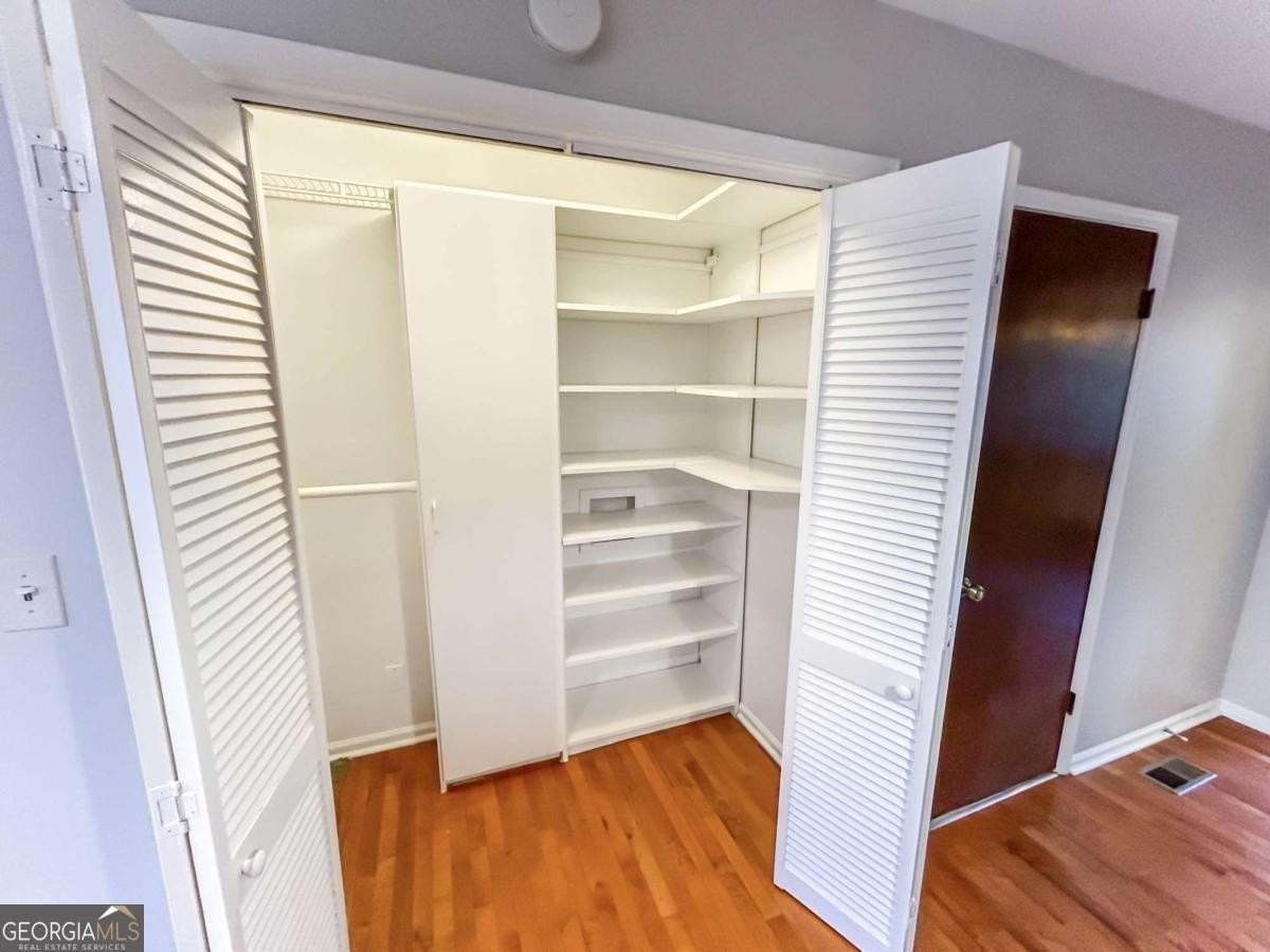 3468 Cedar Valley Ct Se - Photo 6 of 35