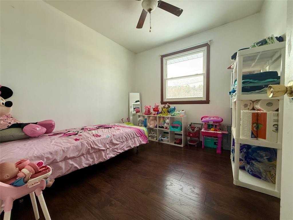 1124 Foster Valley Rd - Photo 7 of 24