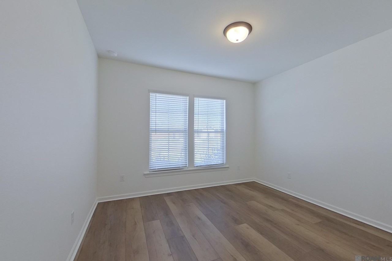 108 Hendrix Rd - Photo 7 of 19