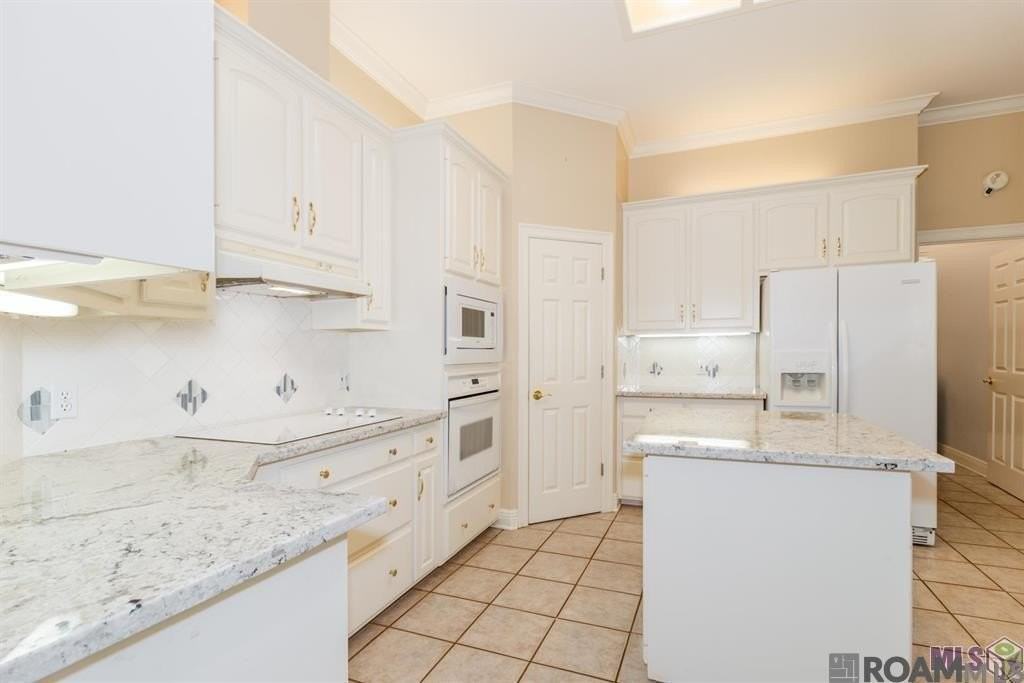 712 Troutbeck Dr - Photo 7 of 22