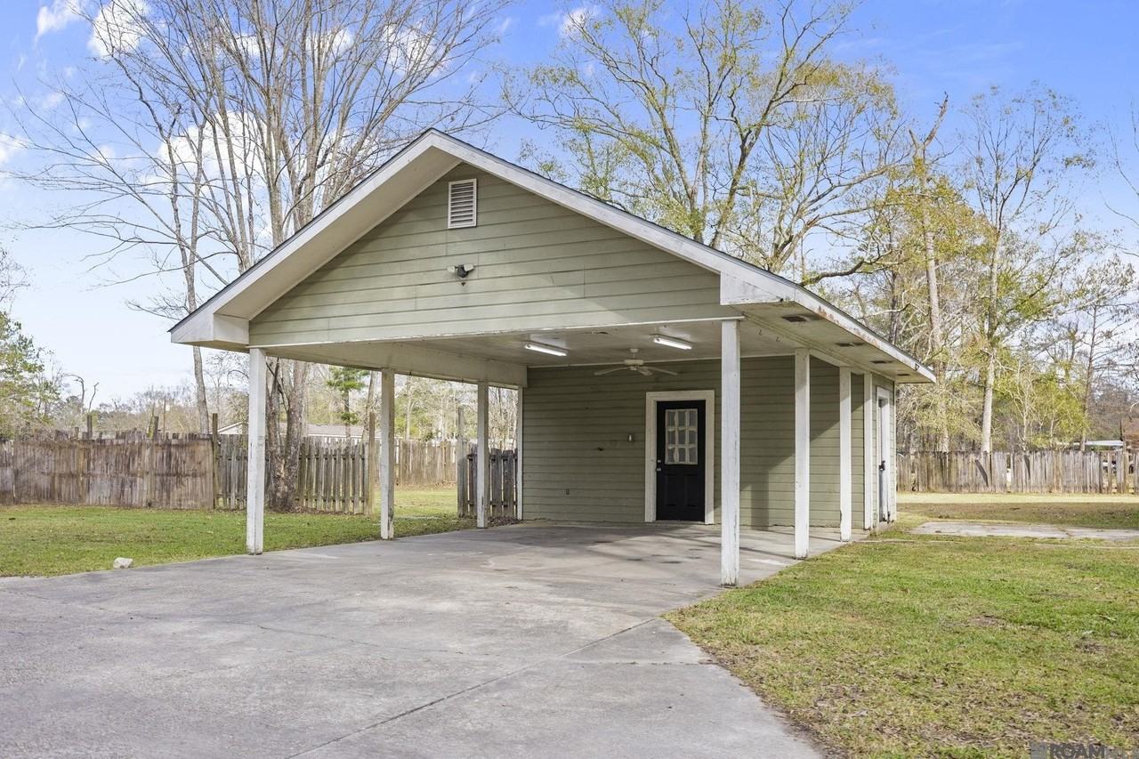 13691 Andrews Rd - Photo 5 of 21