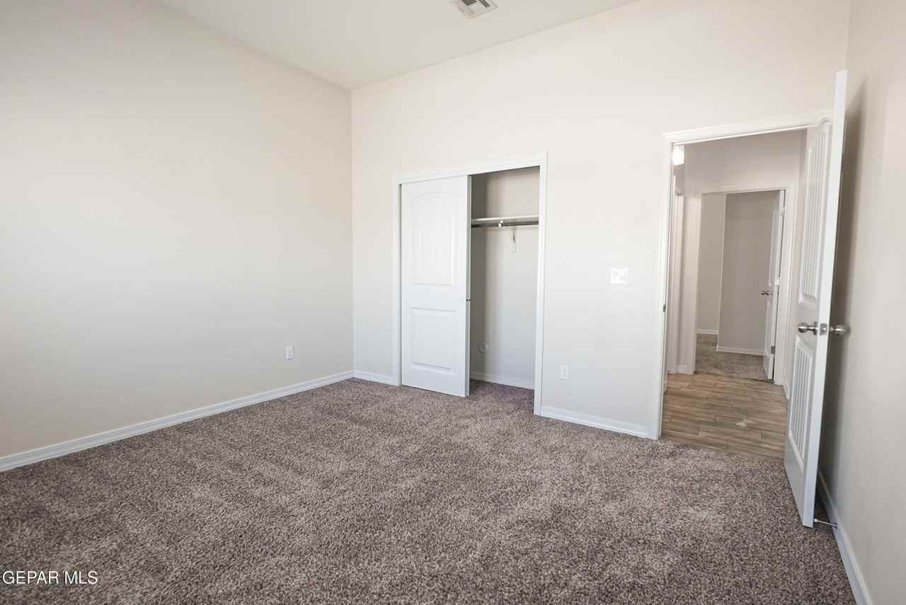 13652 Glen Vista Ln - Photo 7 of 19