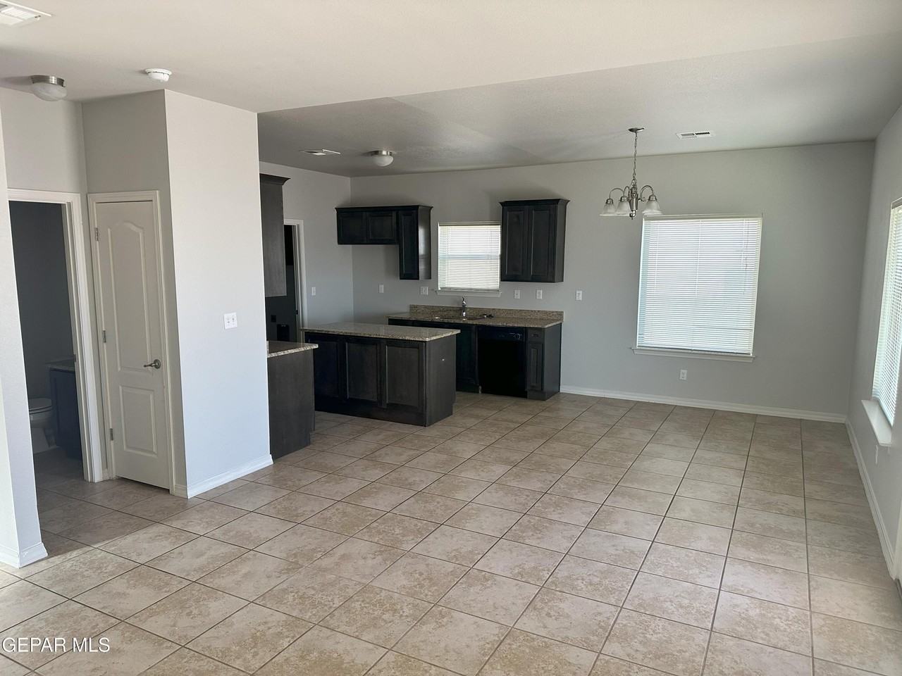 3756 Loma Jacinto Dr - Photo 5 of 31