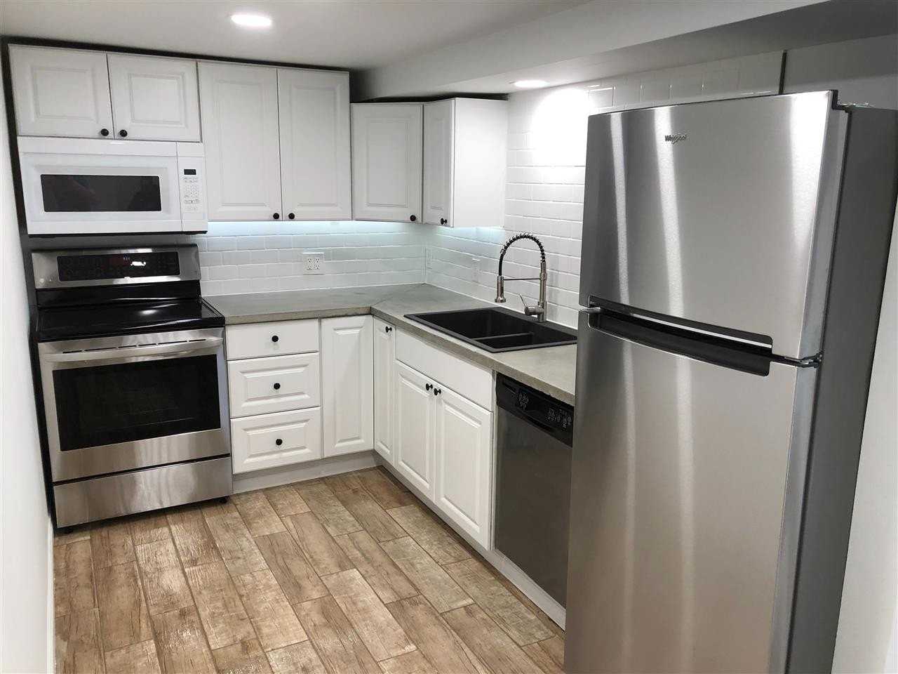 1622 Turner St #D - Photo 4 of 11