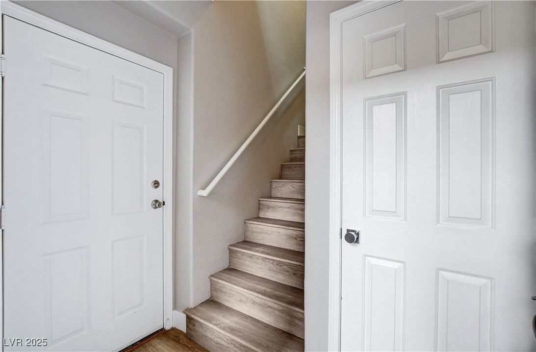 1713 Sky Of Red Dr #203 - Photo 5 of 50