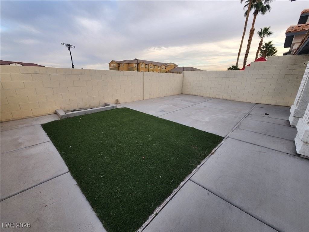 8201 Distant Star Ct - Photo 4 of 50