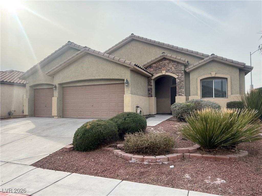 4631 Cantina Rey St - Photo 2 of 34