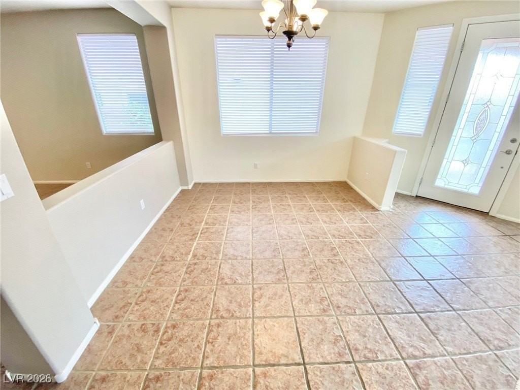 208 Depaul Ct - Photo 3 of 29