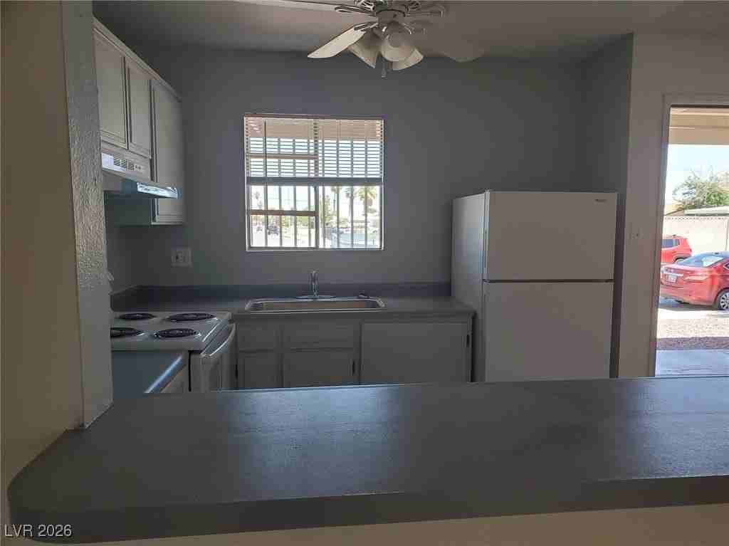 5390 Swenson St #27 - Photo 5 of 17