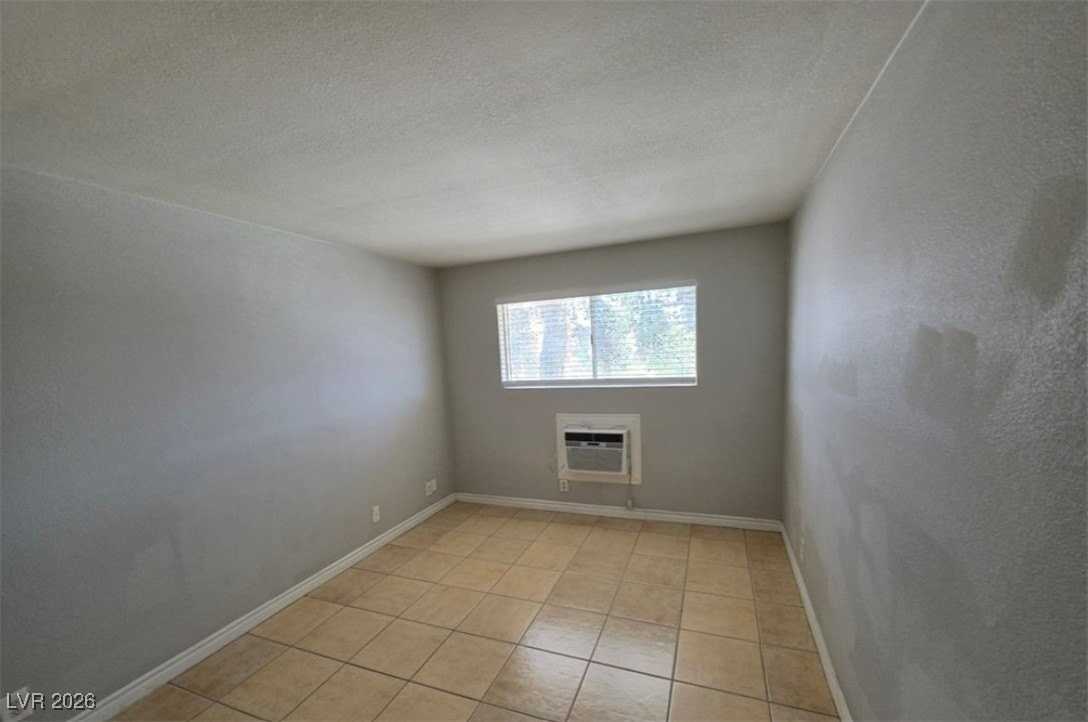 5440 Swenson St #18 - Photo 6 of 13