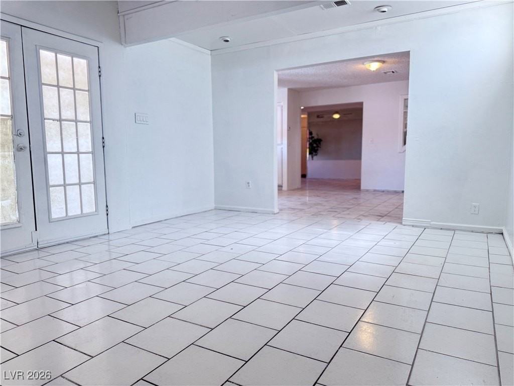 5600 Grossmont Ave - Photo 2 of 3