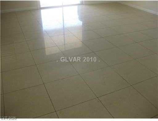 6190 Darby Ave #6190 - Photo 7 of 11