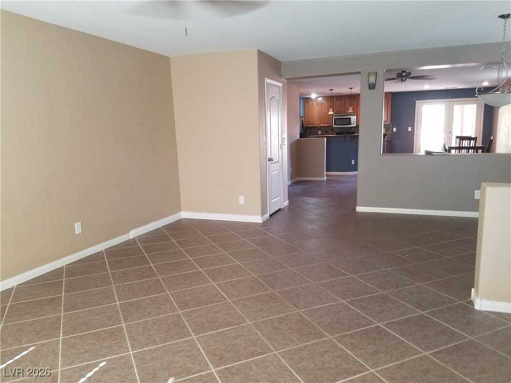 1221 Brockley Cross St - Photo 2 of 5