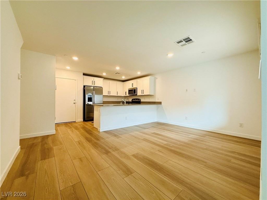 10775 Blake Gardens Ct - Photo 7 of 41