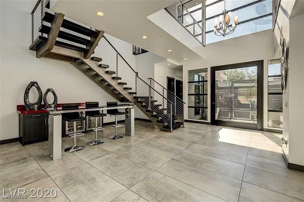 54 Coralwood Dr - Photo 4 of 50