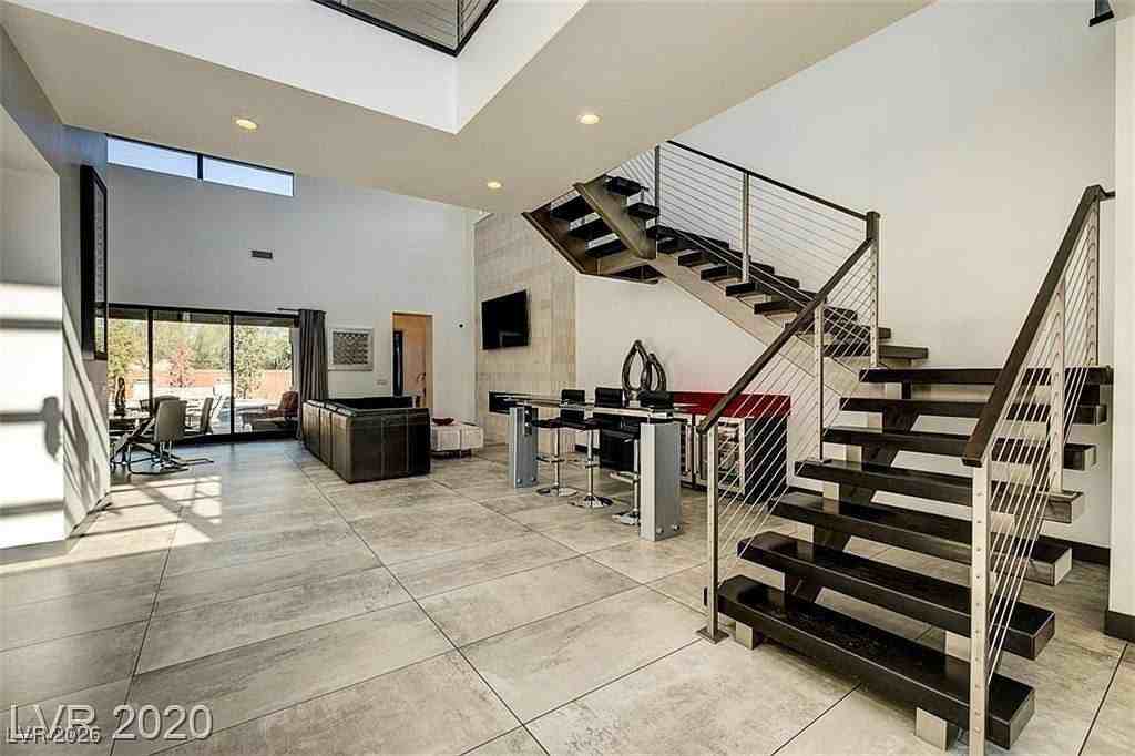 54 Coralwood Dr - Photo 5 of 50