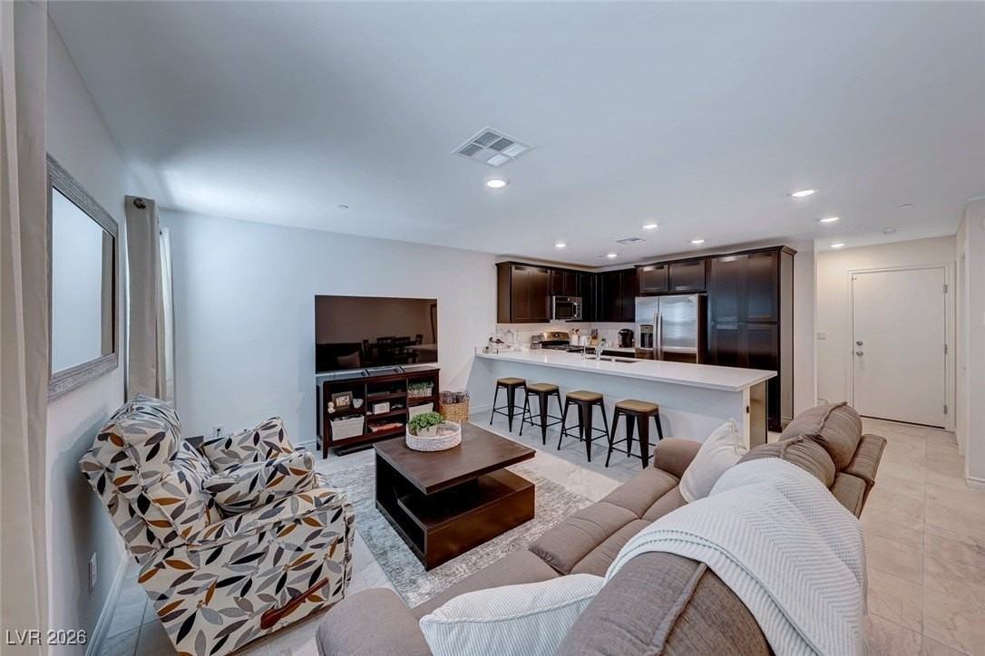 10715 Bendmore Ct - Photo 7 of 39