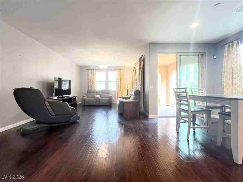 12310 Sandy Peak Ave - Photo 6 of 38